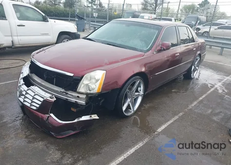 2007 Cadillac Dts Luxury I z USA, uszkodzony, nr VIN 1G6KD57Y07U142067